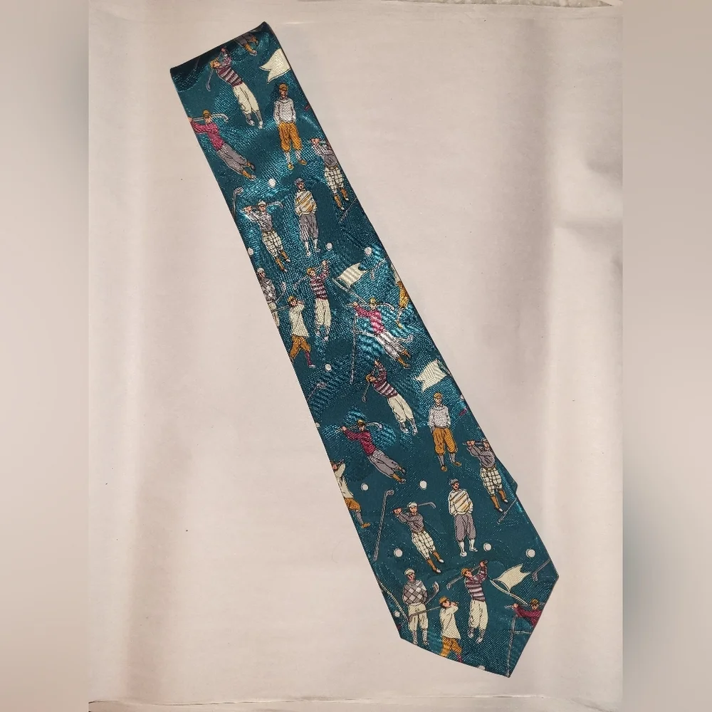 Old School Golf Themed Silk Tie Hand Made Green‎